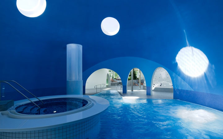 巴特艾布爾溫泉水療中心冷熱浴穹屋