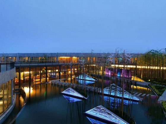 華中溫泉度假村設(shè)計發(fā)展趨于平穩(wěn)